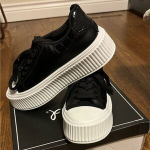 NEW Qupid platform sneakers size 7
